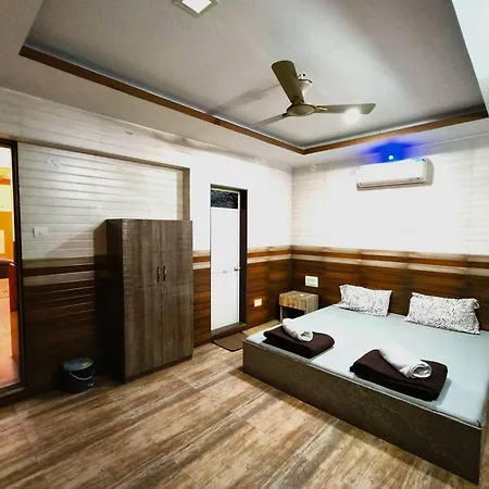 Crescent Holiday Homes Panchgani Exterior photo