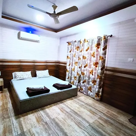 Crescent Holiday Homes Panchgani Exterior photo