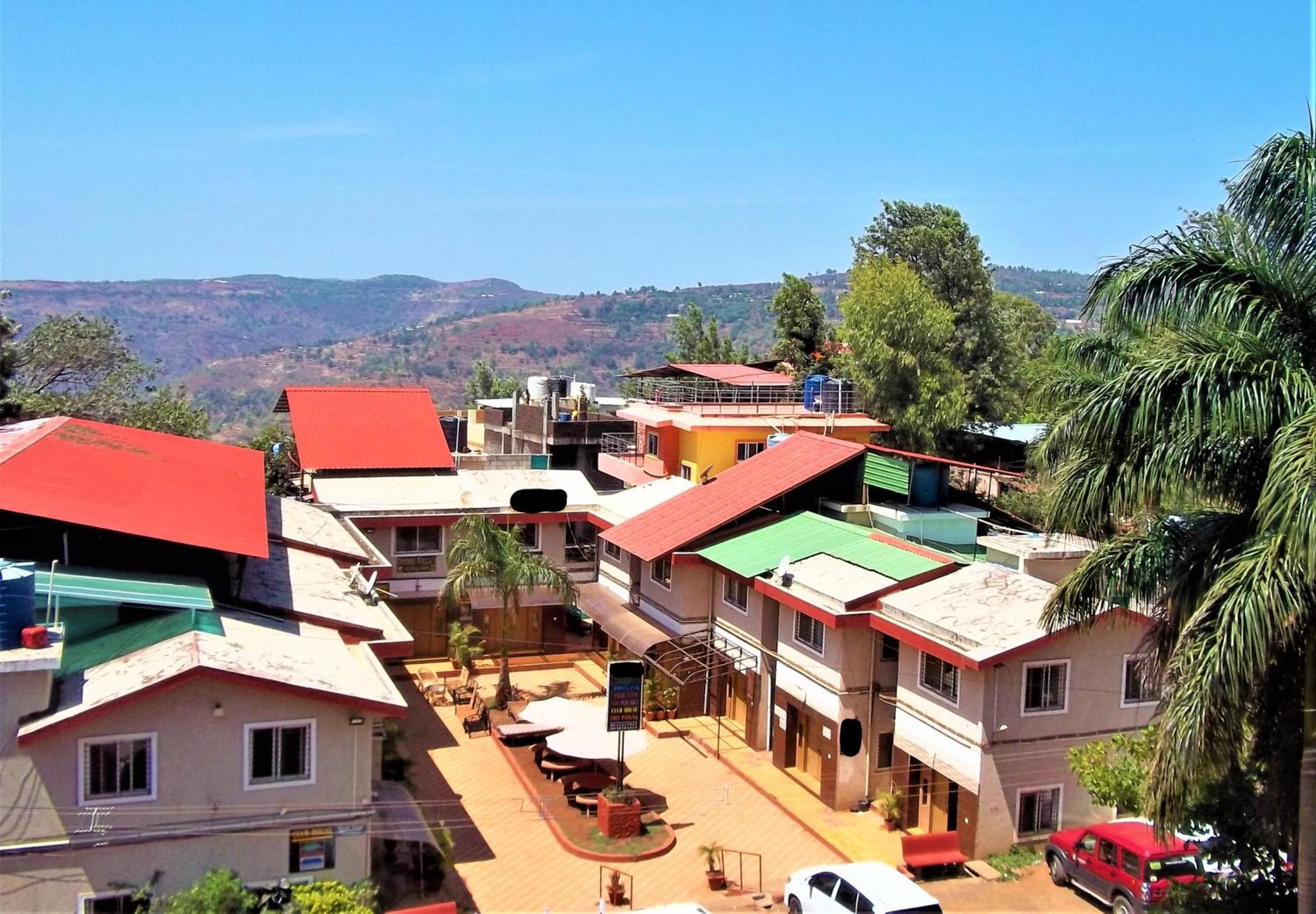 Villa Crescent Homes