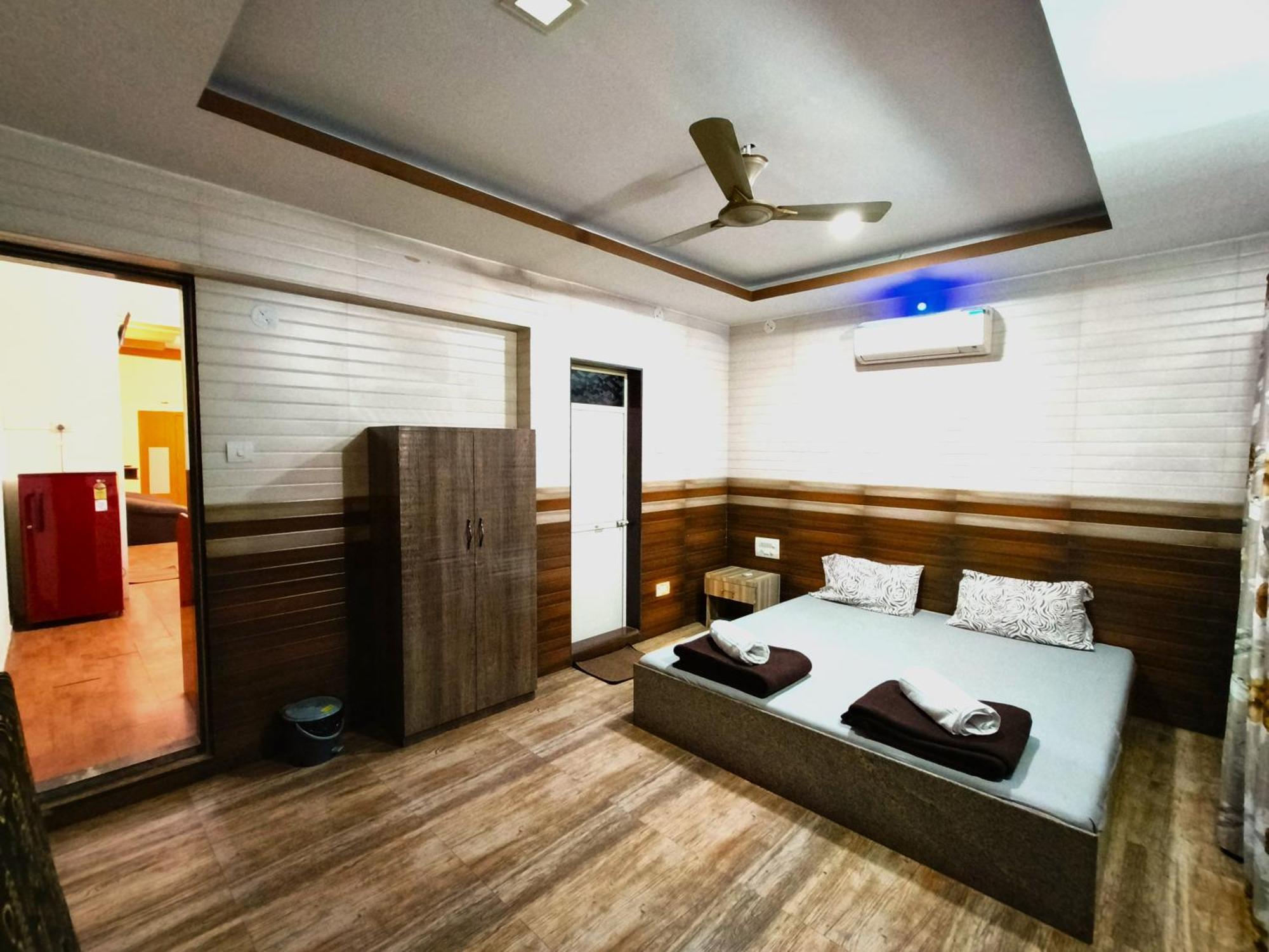 Crescent Homes Villa *